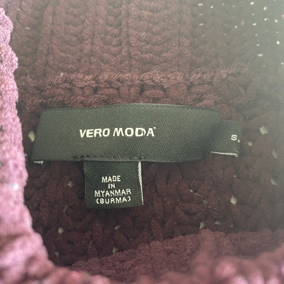 Vero Moda Knitted Yarn Sweater in Eggplant Purple from Hudson’s Bay - Picture 5 of 9